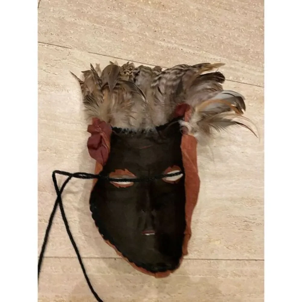 UNIQUE HANDMADE VINTAGE Suede LEATHER/FEATHER MASK‎